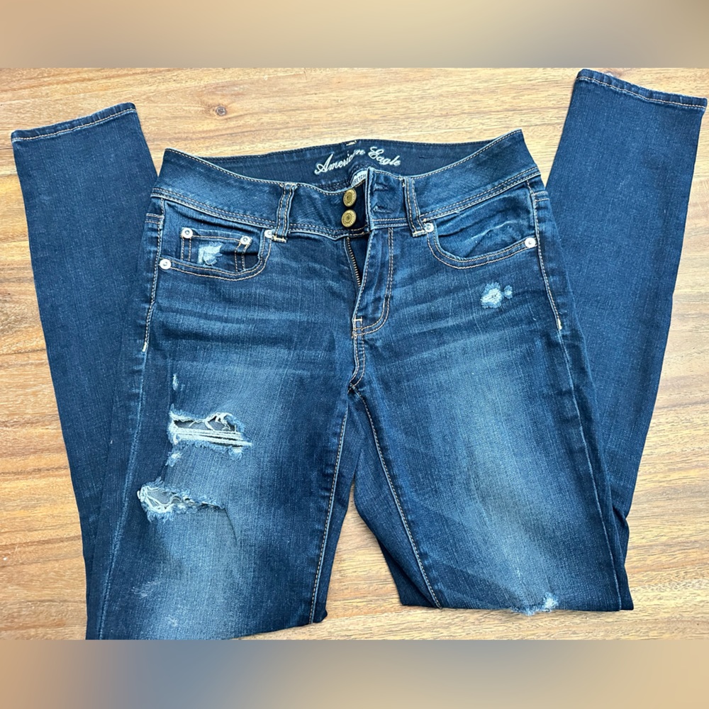 American Eagle Distressed Skinny Jeans